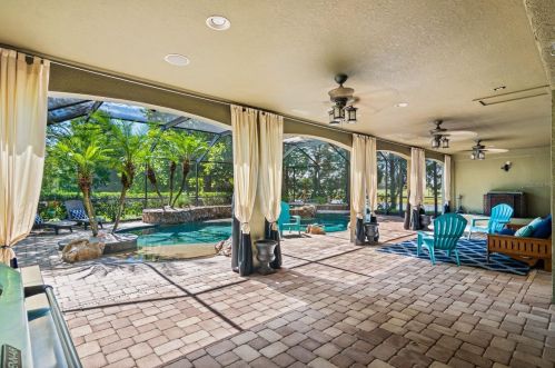 3202 Coconut Grove Rd, Land O Lakes FL  34639-6735 exterior