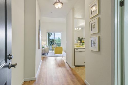 951 12th St, San Jose, CA 95112-2418