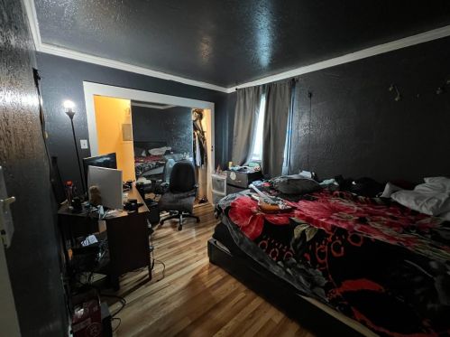 6241 Bromley Ave, Oakland CA  94621-3847 exterior