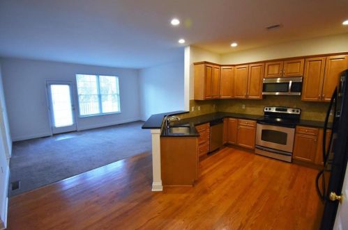 97 Highlands Blvd, Easton PA  18042-7262 exterior