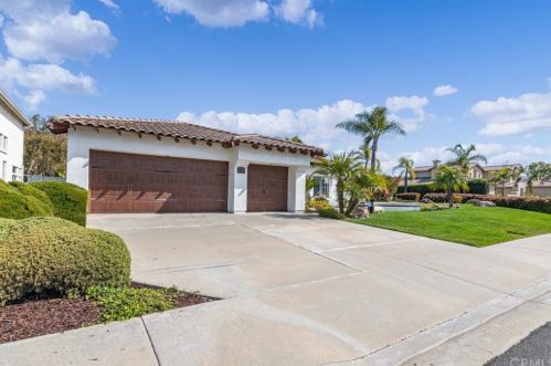 306 Benevente Dr, Oceanside, CA 92057-8407