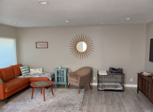 12698 Louise Ln, Garden Grove, CA 92841-4516
