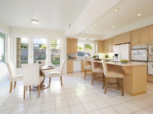 20 Via Malona, Rancho Palos Verdes CA  90275-4882 exterior