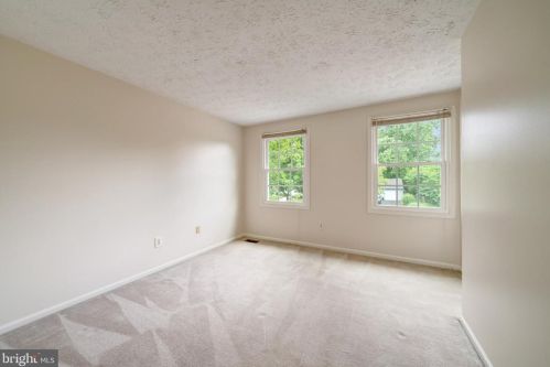 1304 Cold Harbor Ct, Herndon VA 20170-2018 exterior