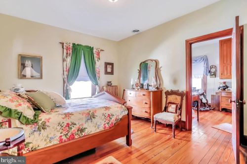 468 Baltimore St, Upton PA  17225-1416 exterior