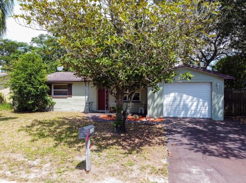 1426 Dartmouth Dr, Tarpon Springs, FL 34691-4820