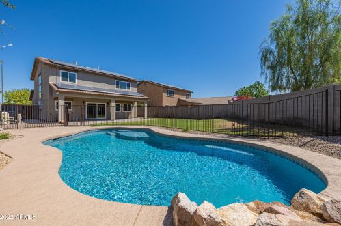 3807 Thunderheart Trl, Gilbert AZ 85297-3571 exterior