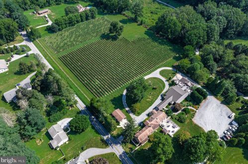 700 Folly Hill Rd, Kennett Sq, PA 19348-1506