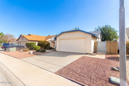 4351 Wahalla Ln, Glendale AZ  85308-7345 exterior