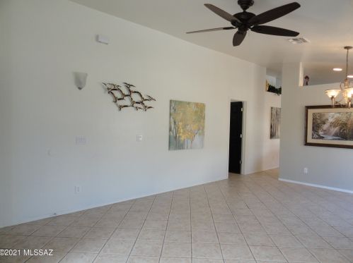 10471 Yakima St, Tucson, AZ 85747-5753