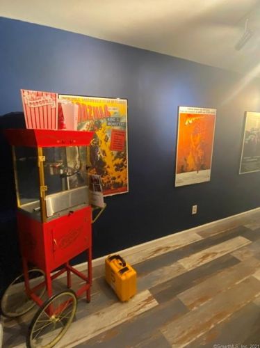 43 Tyler Way, Bristol CT  06010-9465 exterior