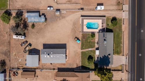 3623 Yorkshire Dr, Glendale AZ  85308-2335 exterior