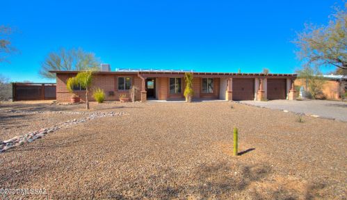 1540 Liddell Dr, Tucson, AZ 85704-2144