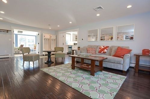 22 Whichita Rd, Medfield MA  02052-2931 exterior