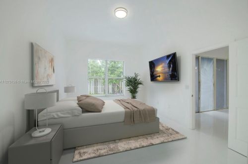 1260 144th Ave, Hollywood FL  33028-2921 exterior