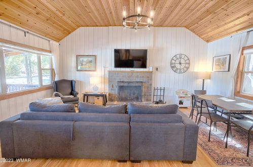 123 Sky Hi Dr, Pinetop AZ  85935-8802 exterior