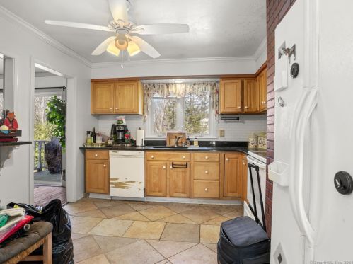 181 Carmen Hill Rd, Northville CT  06776-4708 exterior