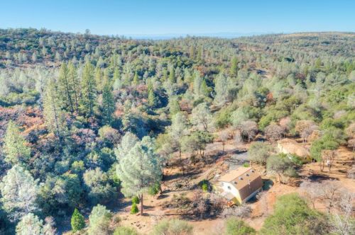 55 Mather Ln, Oroville, CA 95966-8903