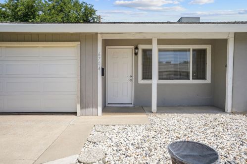 6704 Pacheco Way, Citrus Heights, CA 95610-4524