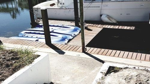 403 Captains Cv, Rockport, TX 78382-9774