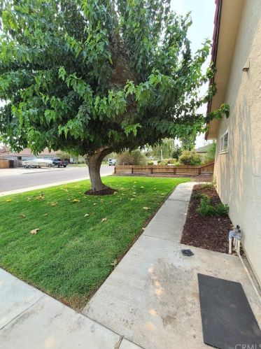 1925 11th St, Los Banos CA  93635-4849 exterior
