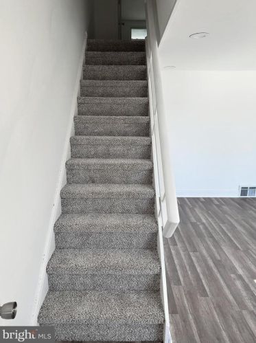 3459 Aubrey Ave, Philadelphia PA  19114-3601 exterior