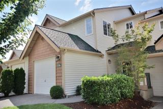 4805 Whitworth Pl, Seattle, WA 98055-8376
