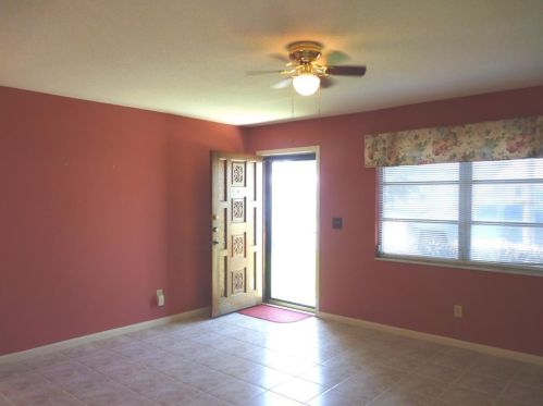 4401 94th Ave, Pinellas Park FL  33782-5523 exterior