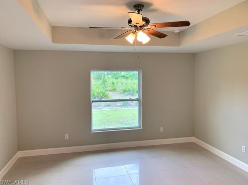 921 Lee Ave, Lehigh Acres FL 33972-9105 exterior