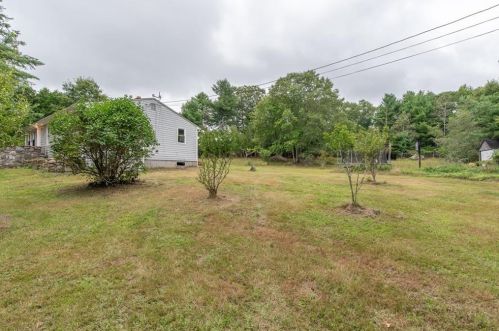 271 James Trl, Richmond, RI 02892-1752