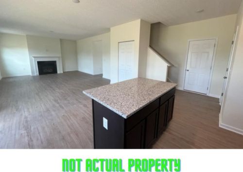 479 Wagon Ave, Pataskala, OH 43062-8061