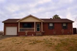 2669 Cunningham View Rd, Palmyra, TN 37142-2056