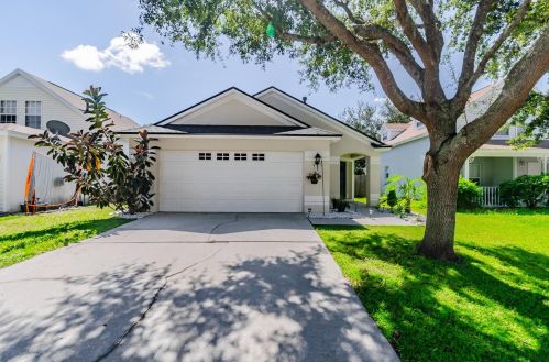 8435 Hawbuck St, New Port Richey, FL 34655-5303