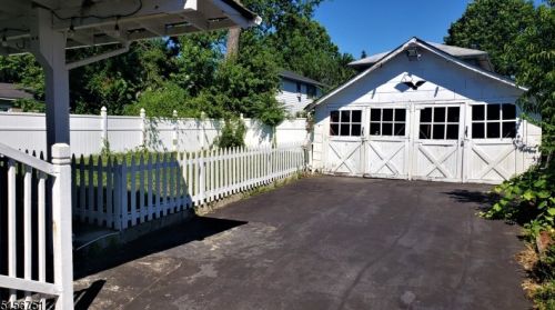 19 2nd St, Ridgefield Park NJ  07660-1051 exterior