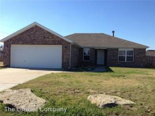 802 Castlewood Ave, Bentonville AR  72712-8232 exterior