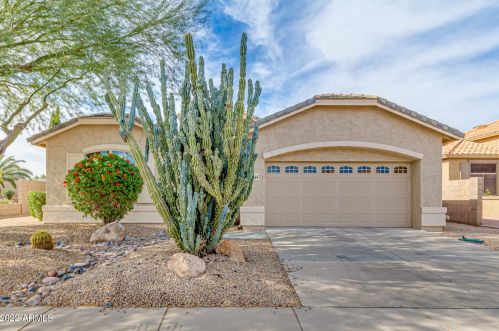 17948 Arriba Dr, Sun City, AZ 85374-3031