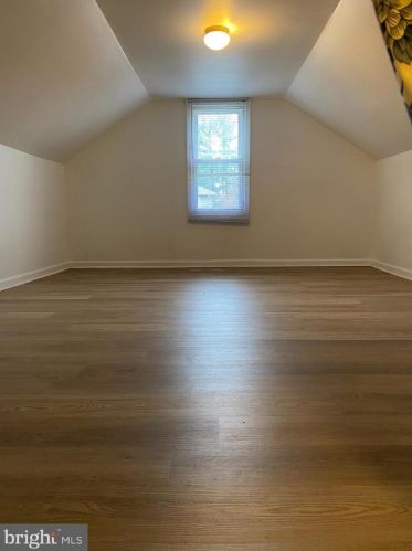 29 Bishop Holw Rd, Newtown Square PA  19073-3211 exterior