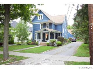 29 Oak St, Geneseo, NY 14454-1305