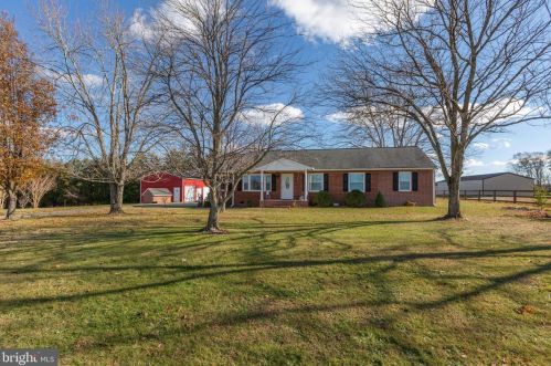 6149 Courthouse Rd, Spotsylvania VA  22551-6111 exterior