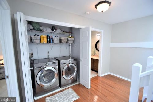 5538 Doral Dr, Wilmington DE  19808-2629 exterior