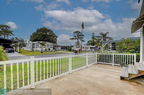 317 Ottawa Way, Fort Pierce, FL 34946-6647