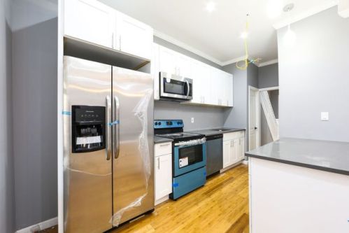 15532 Linden Blvd, Jamaica, NY 11434-1018