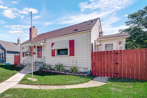 103 California St, Hobart, IN 46342-4104