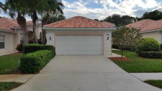 4675 Hammock Cir, Delray Beach FL  33445-5318 exterior
