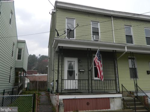 734 Water St, Primrose, PA 17901-1106