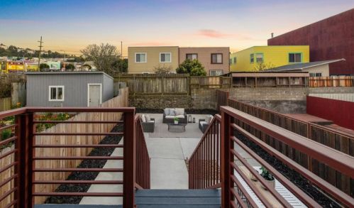 33 Rice St, Daly City CA  94014-1035 exterior