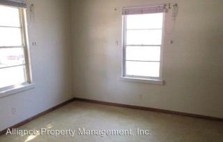 1021 Quivera Dr, Manhattan KS  66502-3773 exterior