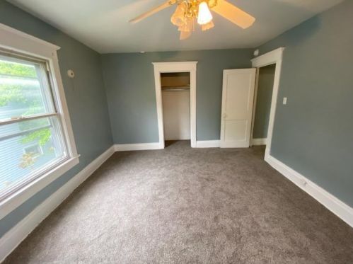 589 Spruce Ave, Hermitage PA  16146-4013 exterior