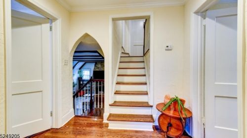 12 Hickory St, Cranford NJ  07016-3045 exterior