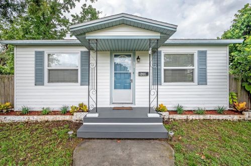 530 44th Ave, Saint Petersburg, FL 33703-4716